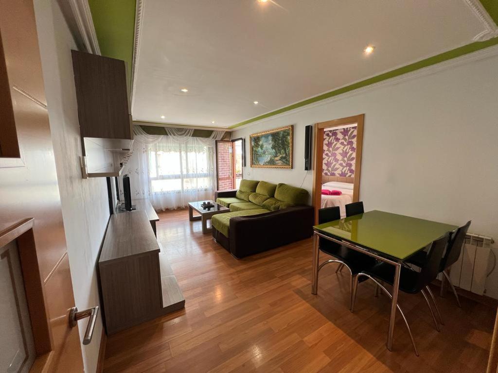 Апартаменты Apartamento D'Antoni Gaudi Виласека-де-Сольсина Экстерьер фото
